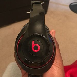 Wireless Studio Beats